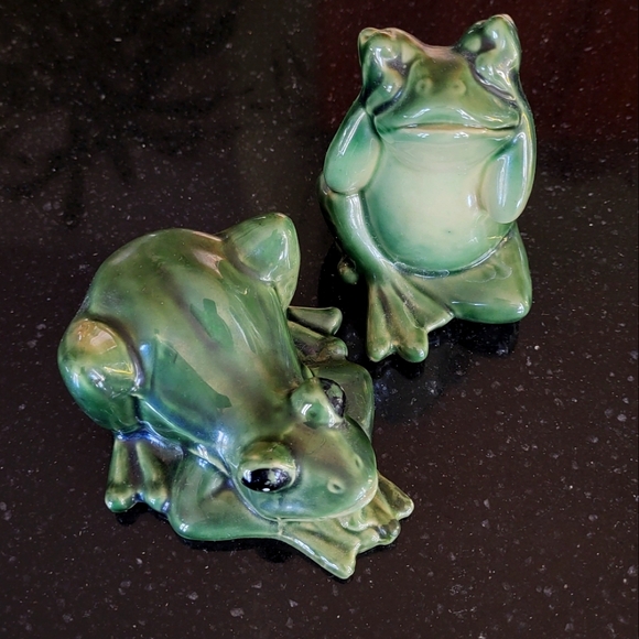 Other - Vintage Green Ceramic Frog Figurines